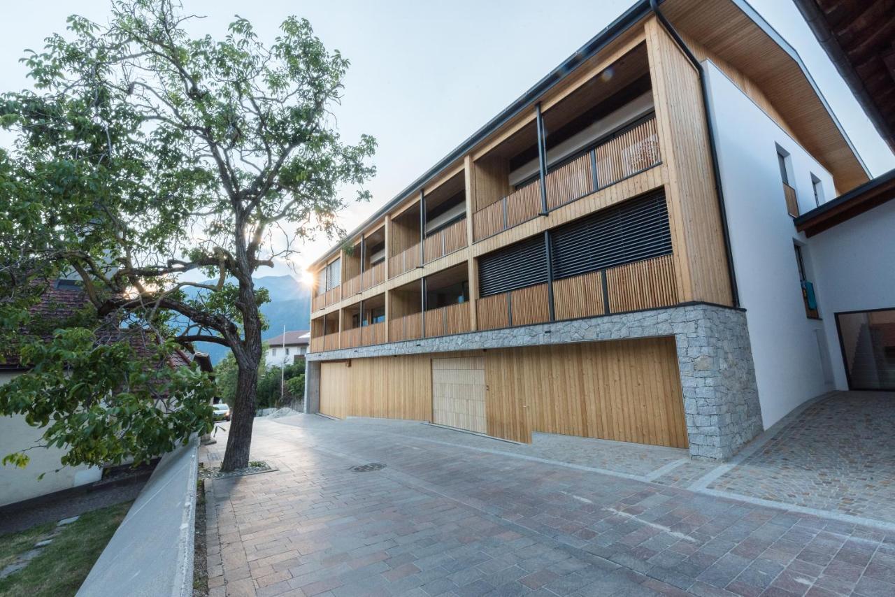 Mesnerhof Chalet Mit Dolomitenblick Und Kostenlosem Parken In Der Tiefgarage Bresanona Exterior foto